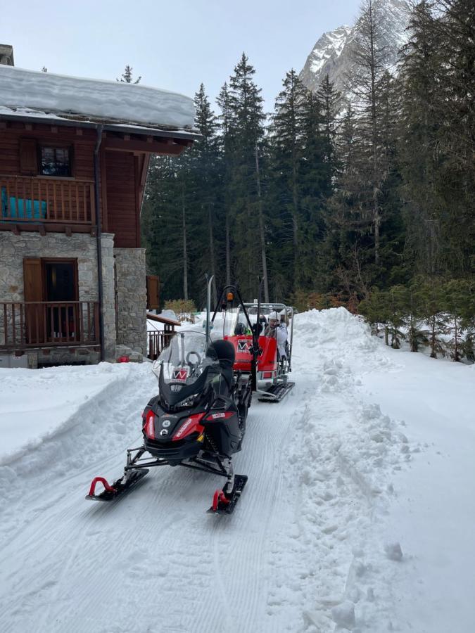 Wildhomes Wild Wolf Lodge Courmayeur Exterior photo