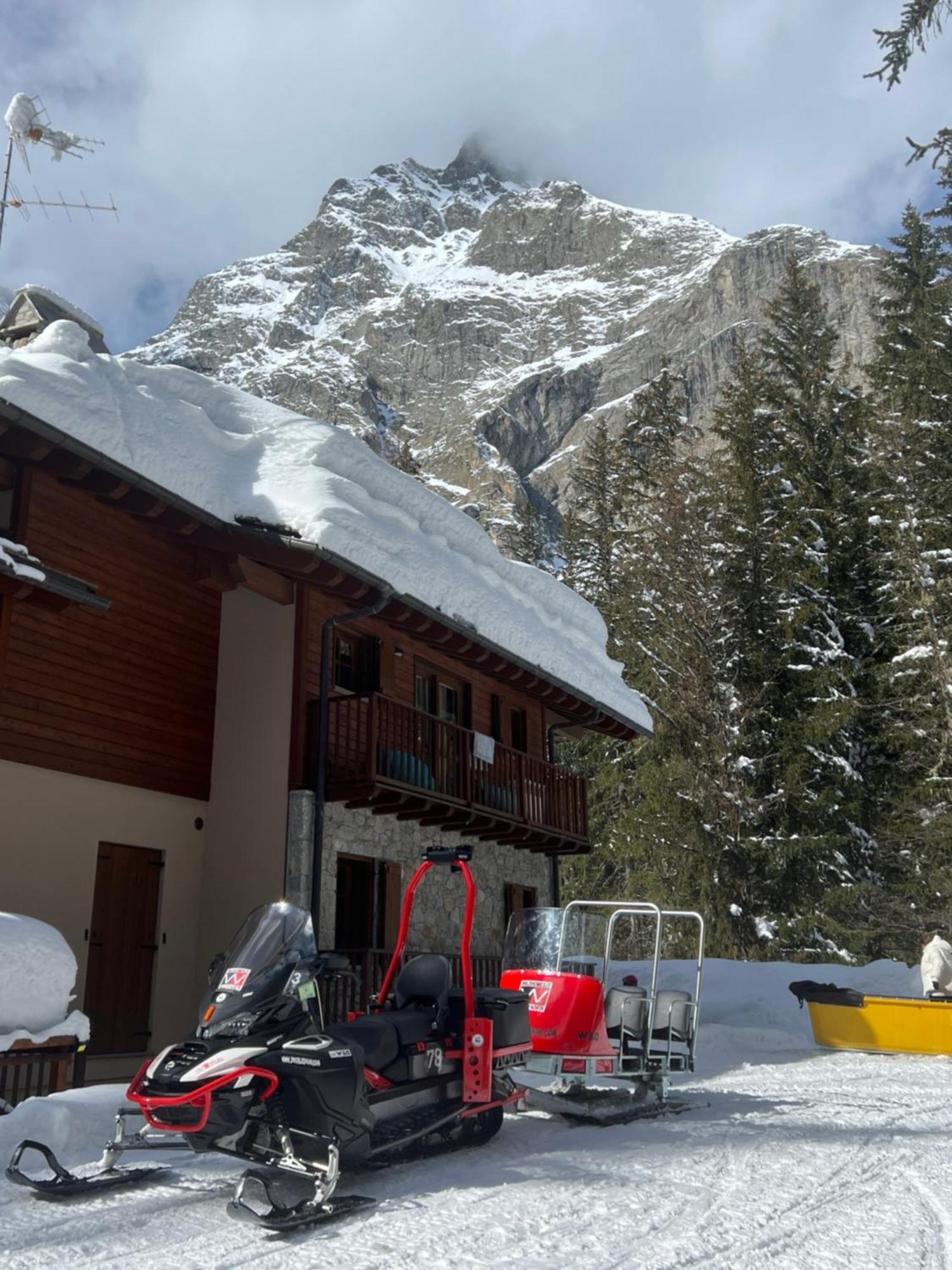 Wildhomes Wild Wolf Lodge Courmayeur Exterior photo